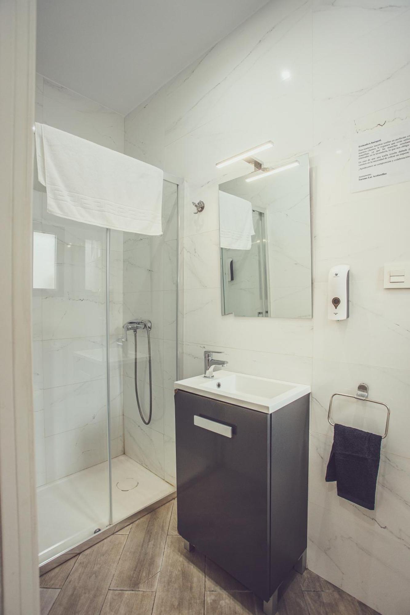 Habitaciones El Olivo, Calidad Y Reformardo Úbeda Eksteriør bilde